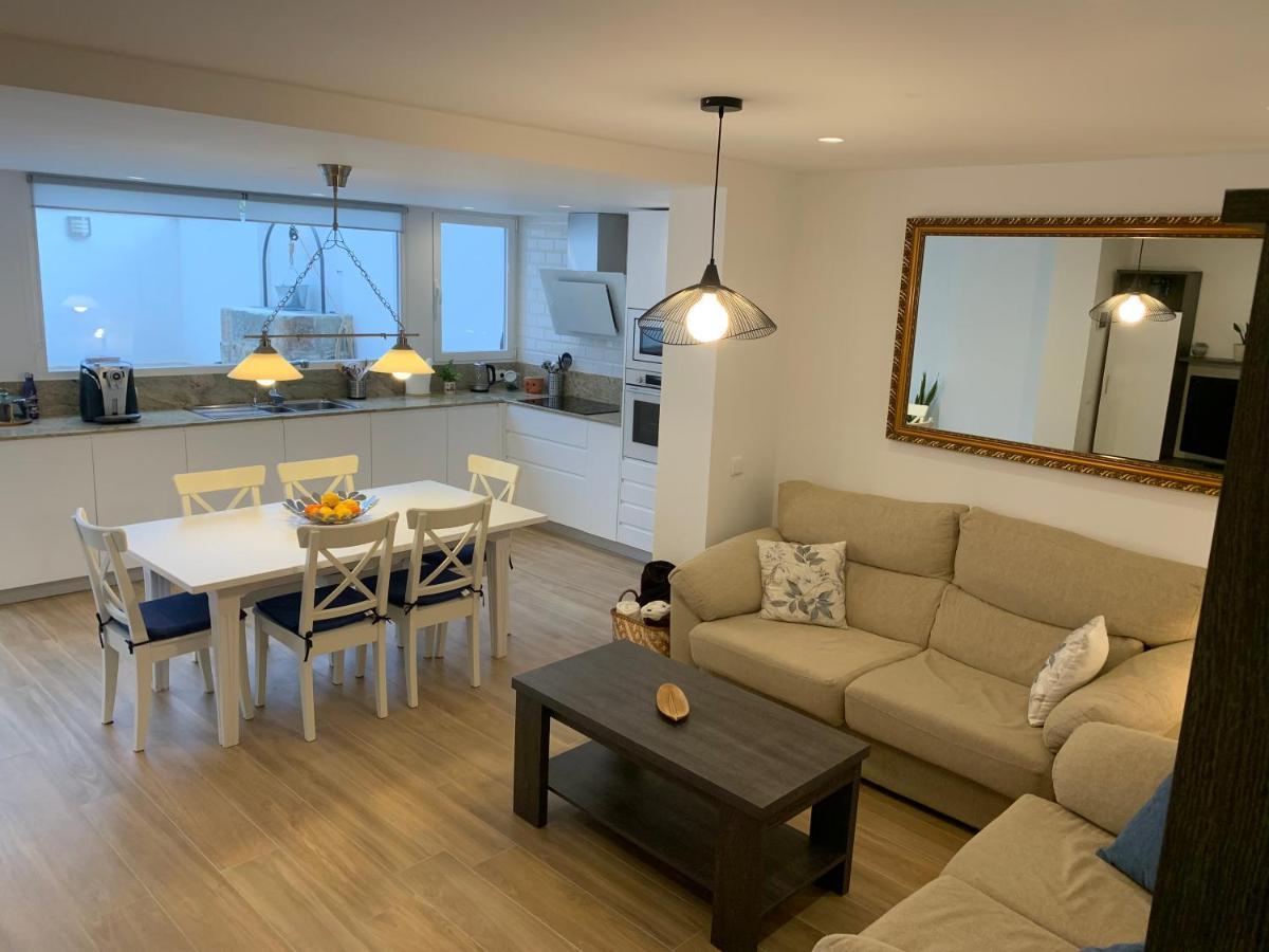 Acogedora Casa Con Patio En El Tiemblo Apartman Kültér fotó