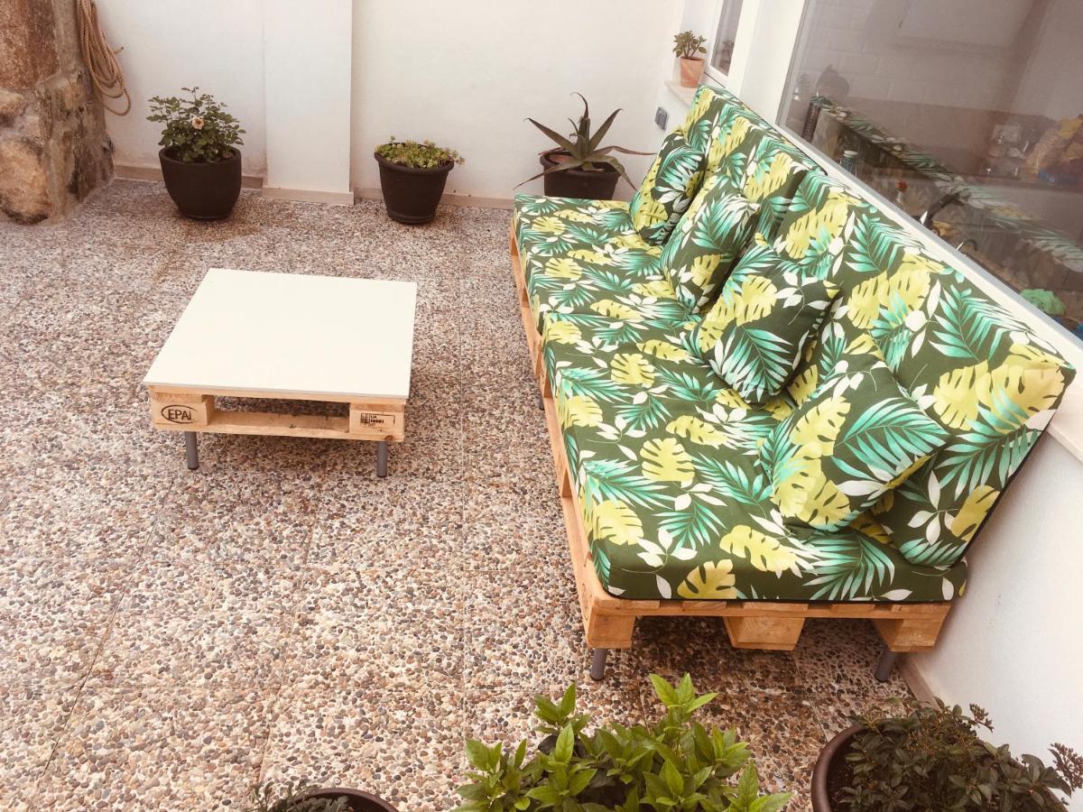 Acogedora Casa Con Patio En El Tiemblo Apartman Kültér fotó